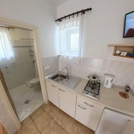 Διαμέρισμα Cozy And Practical In Avonija